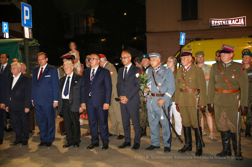 bs_190805_3154.jpg-Kadrówka , Apel Wieczorny, Fryczek  Autor: B. Świerzowski