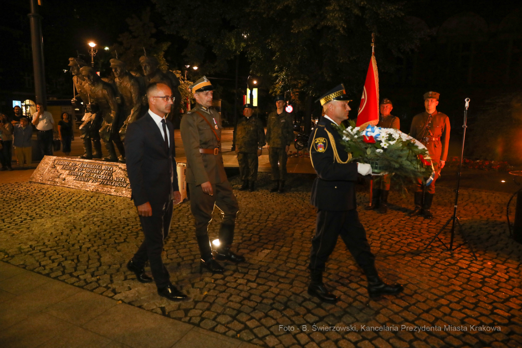 bs_190805_3203.jpg-Kadrówka , Apel Wieczorny, Fryczek  Autor: B. Świerzowski