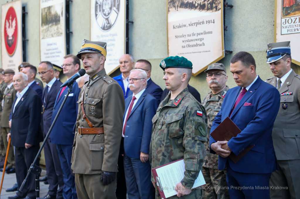 bs_190806_3260.jpg-Kadrówka,Oleandry,Wymarsz,Fryczek  Autor: B. Świerzowski