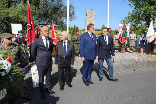 bs_190806_3413.jpg-Kadrówka,Michałowice,Fryczek