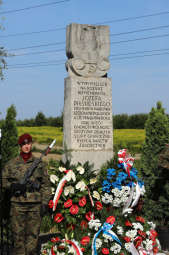 bs_190806_3495.jpg-Kadrówka,Michałowice,Fryczek