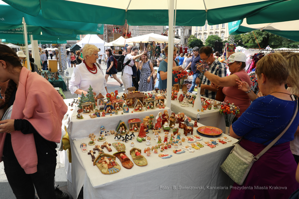 bs_190808_3520.jpg-Cepeliada,Majchrowski,Targi  Autor: B. Świerzowski