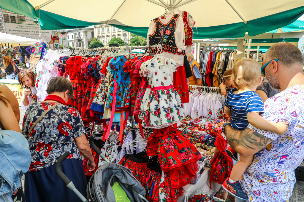 bs_190808_3522.jpg-Cepeliada,Majchrowski,Targi  Autor: B. Świerzowski