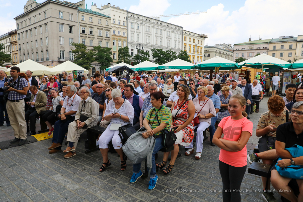 bs_190808_3727.jpg-Cepeliada,Majchrowski,Targi  Autor: B. Świerzowski