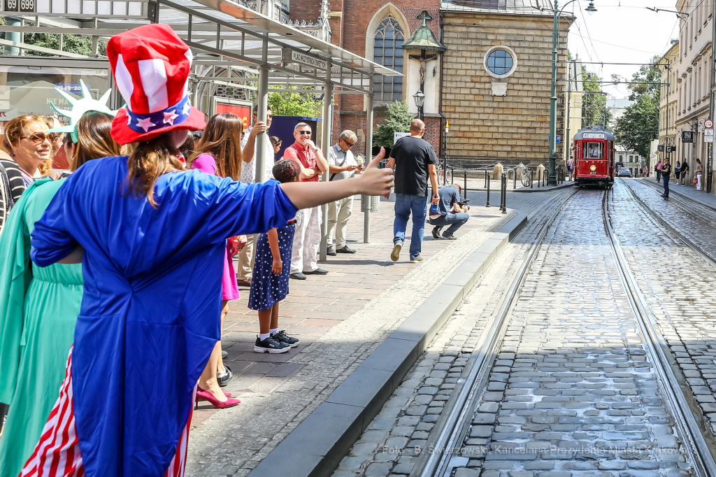 bs_190809_4211.jpg-USA,konsul,Urodziny,Tramwaj  Autor: B. Świerzowski