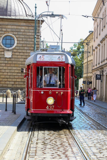 bs_190809_4223.jpg-USA,konsul,Urodziny,Tramwaj