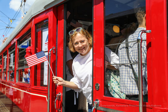 bs_190809_4344.jpg-USA,konsul,Urodziny,Tramwaj
