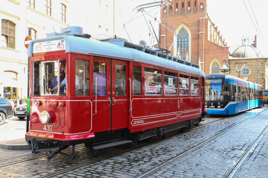 bs_190809_4385.jpg-USA,konsul,Urodziny,Tramwaj  Autor: B. Świerzowski