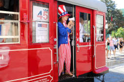 bs_190809_4422.jpg-USA,konsul,Urodziny,Tramwaj