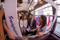 bs_190809_6467.jpg-USA,konsul,Urodziny,Tramwaj