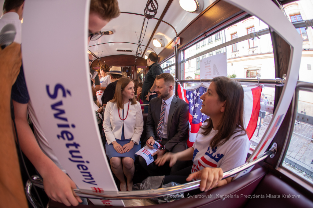 bs_190809_6467.jpg-USA,konsul,Urodziny,Tramwaj  Autor: B. Świerzowski