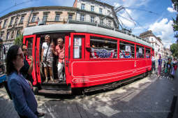 bs_190809_6493.jpg-USA,konsul,Urodziny,Tramwaj