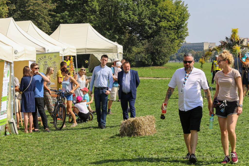 bs_190825_6038.jpg-Dożynki 2019,Błonia,kulig  Autor: B. Świerzowski