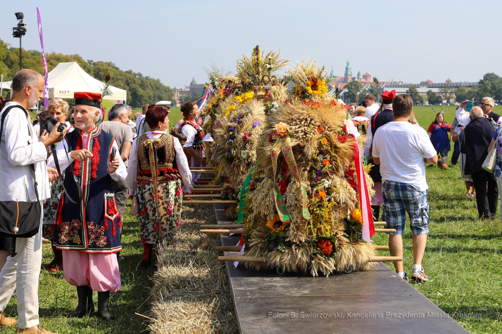 bs_190825_6062.jpg-Dożynki 2019,Błonia,kulig  Autor: B. Świerzowski