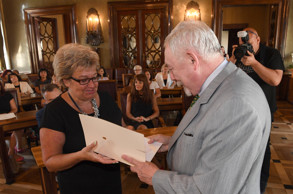 dsc_2854 - kopia.jpg-dyrektorom szkół  Autor: W. Majka