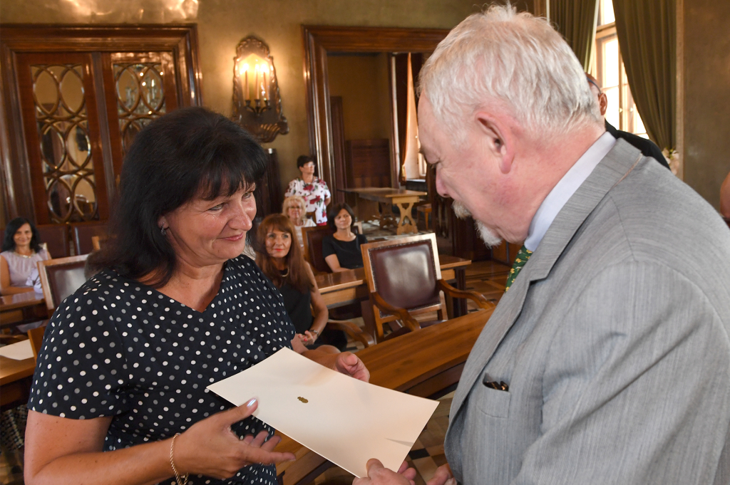 dsc_2892 - kopia.jpg-dyrektorom szkół  Autor: W. Majka