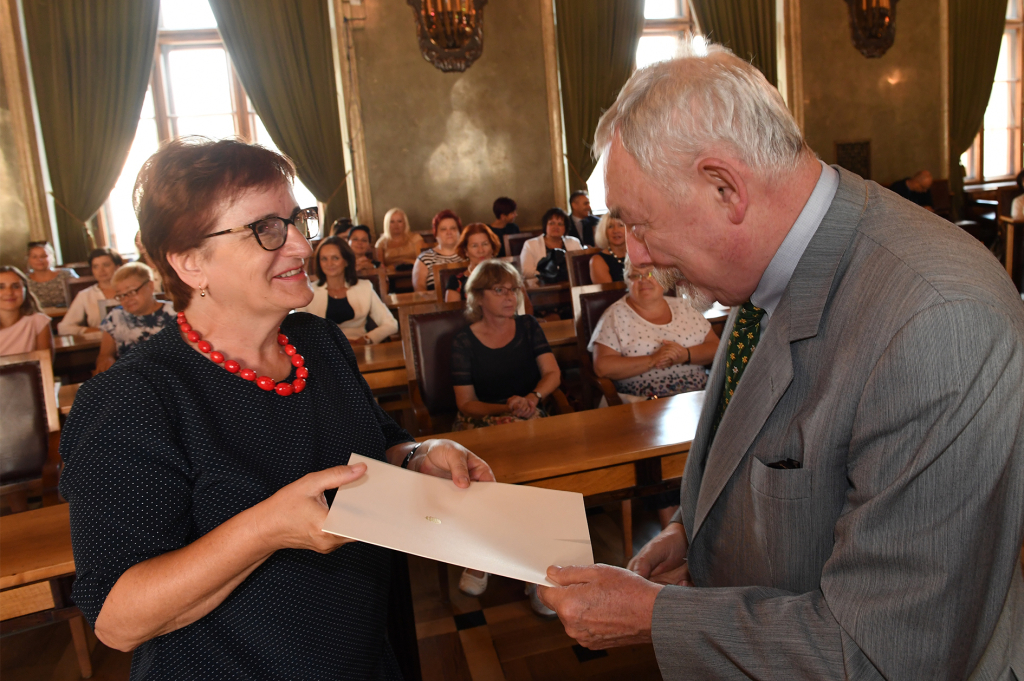 dsc_2913 - kopia.jpg-dyrektorom szkół  Autor: W. Majka