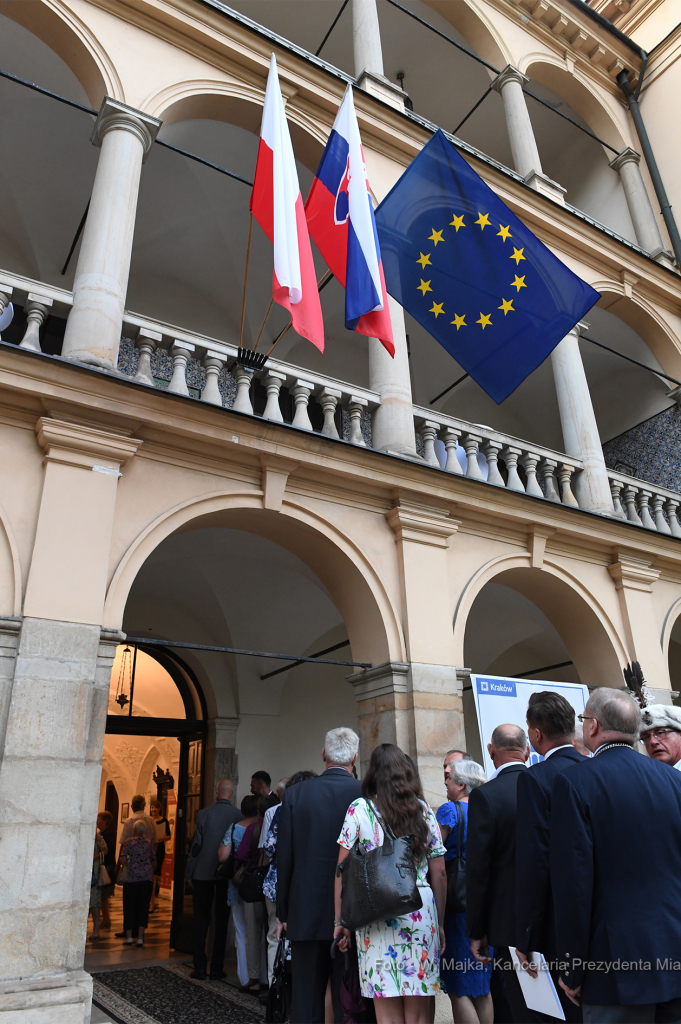 dsc_3172 kopia02.jpg-Uroczyste przyjęcie z okazji Święta  Narodowego Słowacji  Autor: W. Majka