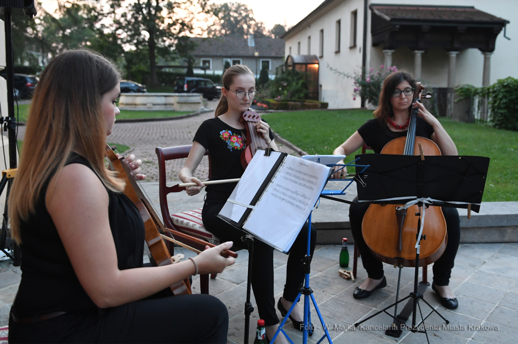 dsc_3274 - kopia19.jpg-Uroczyste przyjęcie z okazji Święta  Narodowego Słowacji  Autor: W. Majka