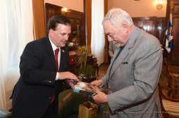 dsc_360009.jpg-konsulem generalnym USA