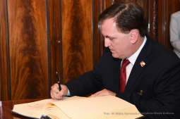 dsc_361112.jpg-konsulem generalnym USA