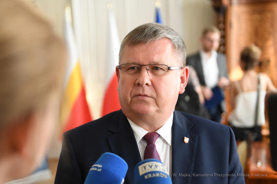 dsc_370827.jpg-Podpisanie umowy ws. rewitalizacji kamieniołomu Liban