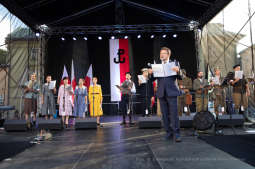 bs_190901_9115.jpg-Lekcja Śpiewania,Domański,Mały Rynek