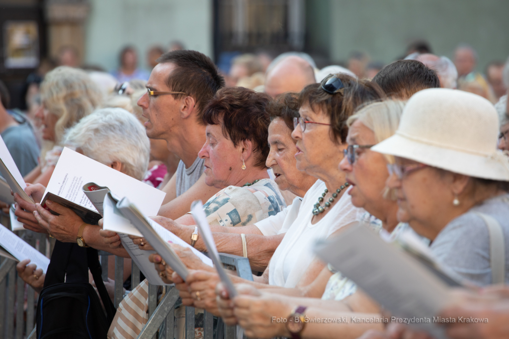 bs_190901_9145.jpg-Lekcja Śpiewania,Domański,Mały Rynek  Autor: B. Świerzowski