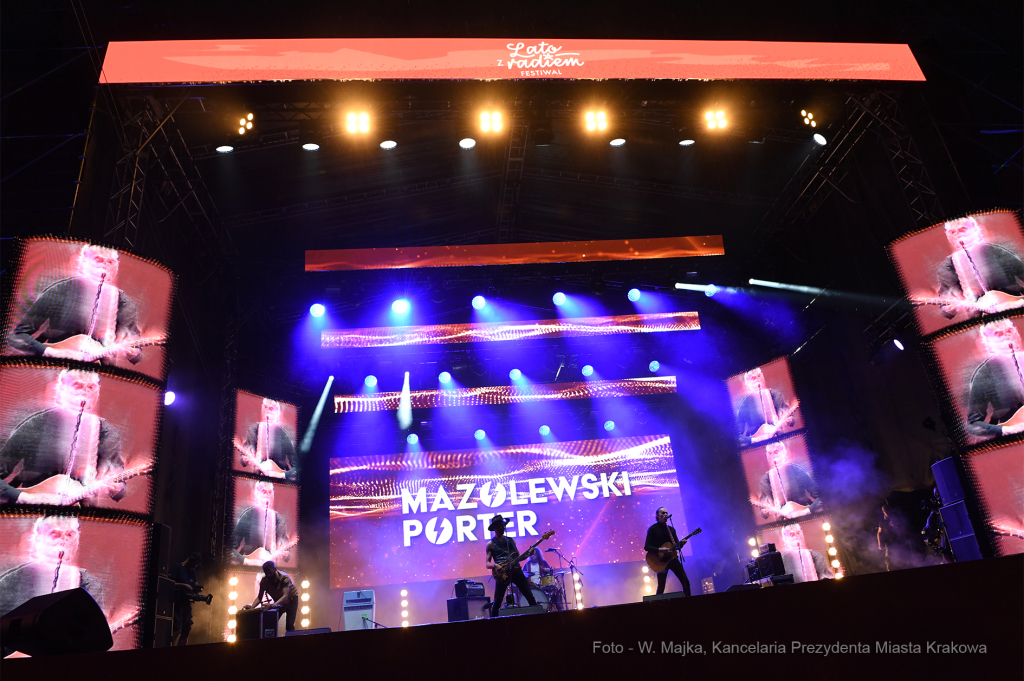 dsc_384310.jpg-„Lata z radiem”  Autor: W. Majka