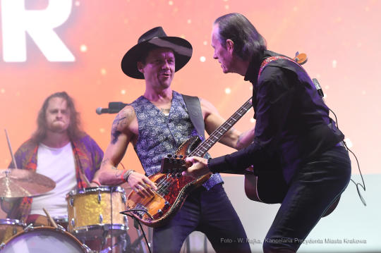 dsc_387313.jpg-„Lata z radiem”