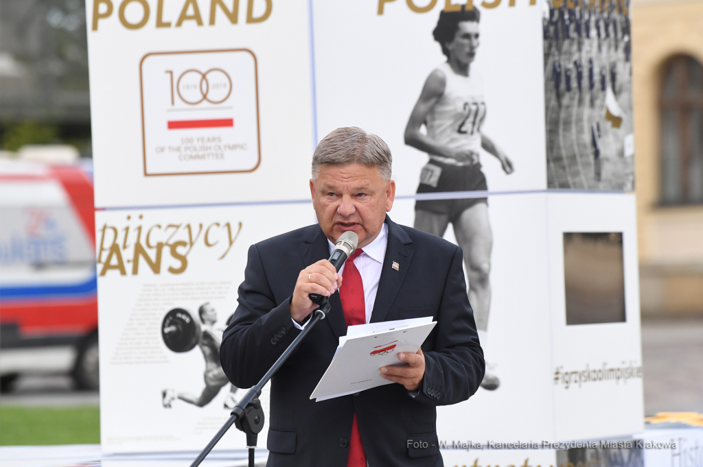 dsc_4435 - kopia08.jpg-Od 100 lat na olimpijskim szlaku  Autor: W. Majka