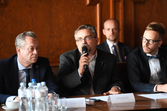 dsc_4734 — kopia20.jpg-Okrągły Stół nt. zatrudniania cudzoziemców