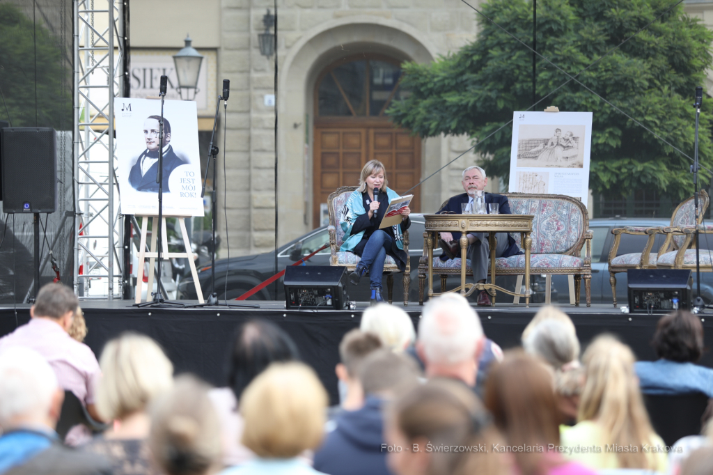 bs_190907_09-13.jpg-Narodowe Czytanie,Majchrowski,Segda  Autor: B. Świerzowski