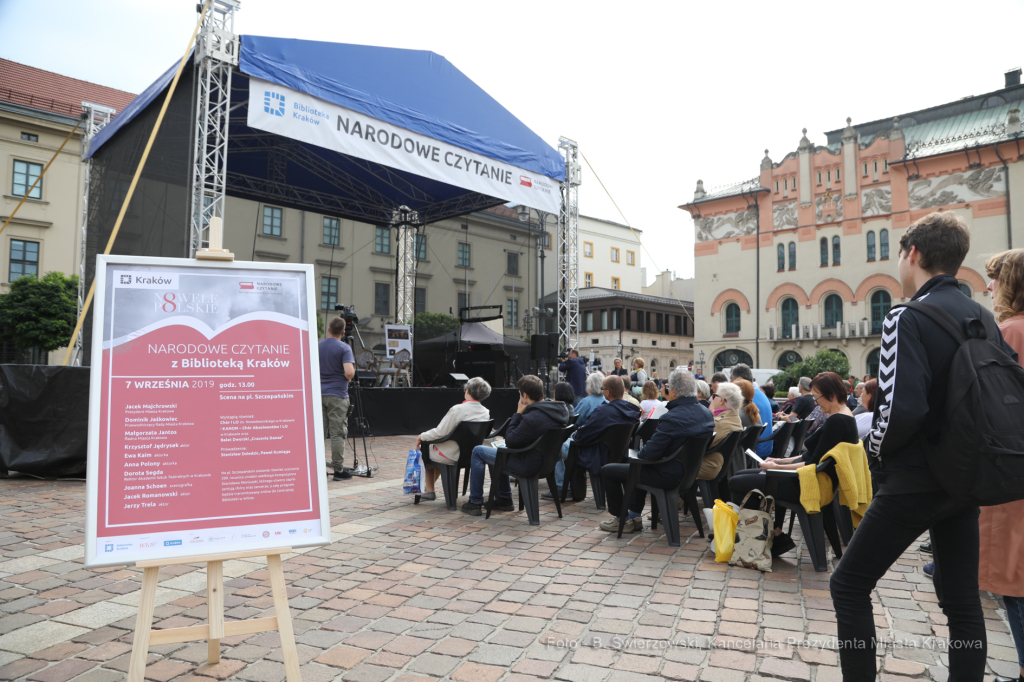 bs_190907_09-7.jpg-Narodowe Czytanie,Majchrowski,Segda  Autor: B. Świerzowski