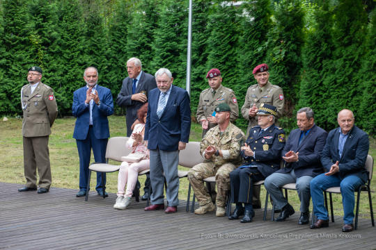 bs_190907_0003.jpg-Piknik,Spadochroniarze,Majchrowski