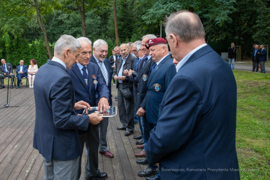 bs_190907_0212.jpg-Piknik,Spadochroniarze,Majchrowski