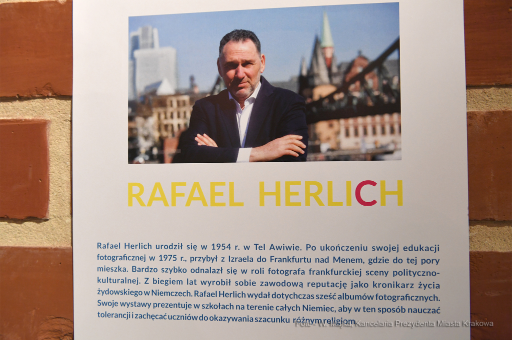 dsc_528804.jpg-wystawa Rafaela Herlicha  Autor: W. Majka