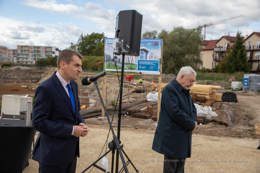 bs-września 30, 2019-img_6147.jpg-Szkoła,Kliny,Budowa,Majchrowski  Autor: B. Świerzowski