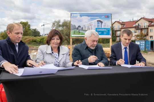 bs-września 30, 2019-img_6217.jpg-Szkoła,Kliny,Budowa,Majchrowski