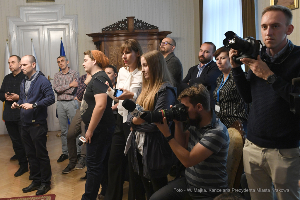 dsc_8955 — kopia02.jpg-konferencja prasowa olimpiada 2023  Autor: W. Majka