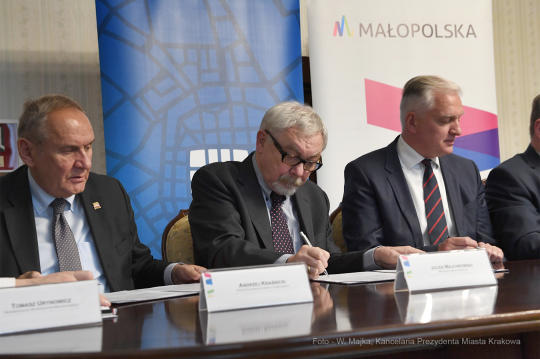 dsc_8960 — kopia03.jpg-konferencja prasowa olimpiada 2023