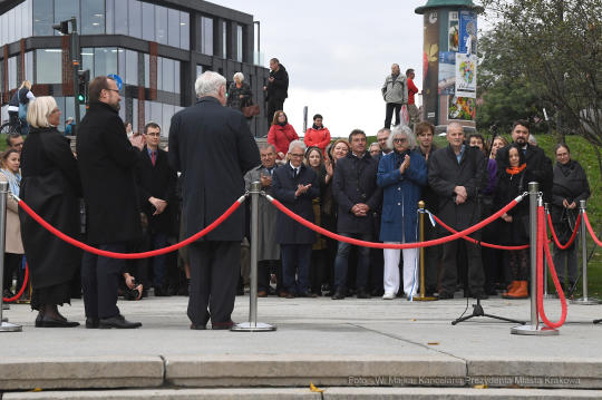 dsc_9203 — kopia12.jpg-Uroczyste otwarcie Schodów Czesława Miłosza,