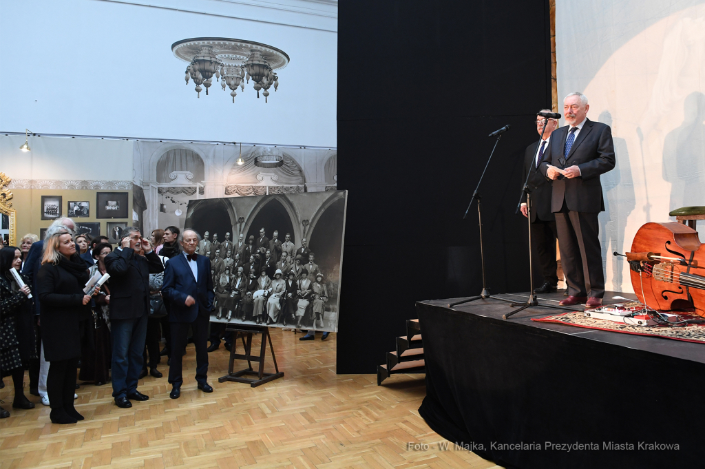 dsc_9372 — kopia11.jpg-wystawy „Teatr Bagatela 1919 – 2019”  Autor: W. Majka