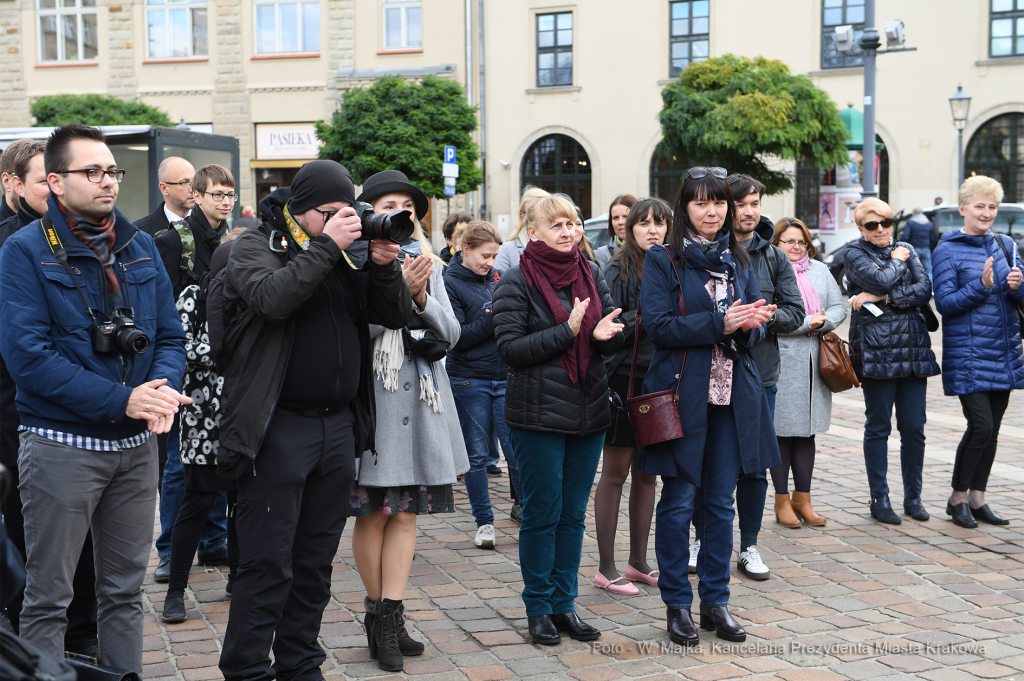 dsc_0079 — kopia07.jpg-„650 lat herbu miasta Krakowa”,  Autor: W. Majka