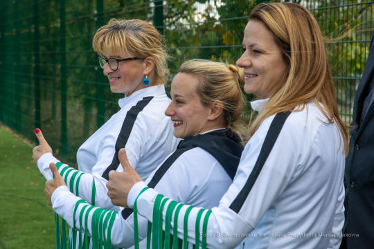 bs_191010_7847.jpg-Boisko, SP162, Kozioł