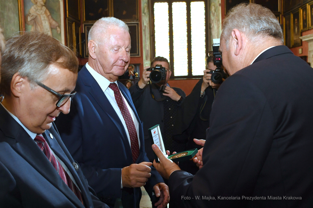 dsc_0533 — kopia03.jpg-Kolos  Autor: W. Majka