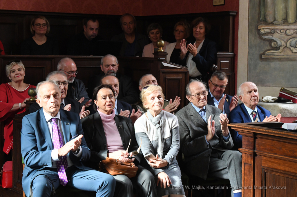 dsc_0566 — kopia06.jpg-Kolos  Autor: W. Majka