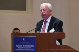 dsc_0427 — kopia13.jpg-konfererncja