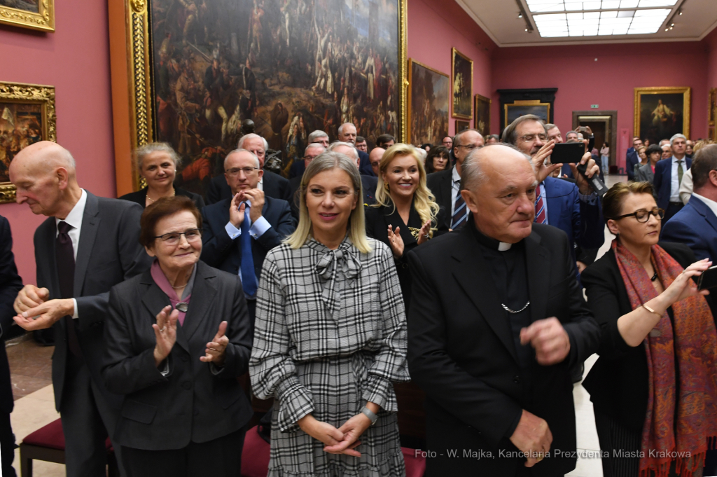 dsc_088910.jpg-nagroda IN VERITATE dla Hanny Suchockiej  Autor: W. Majka