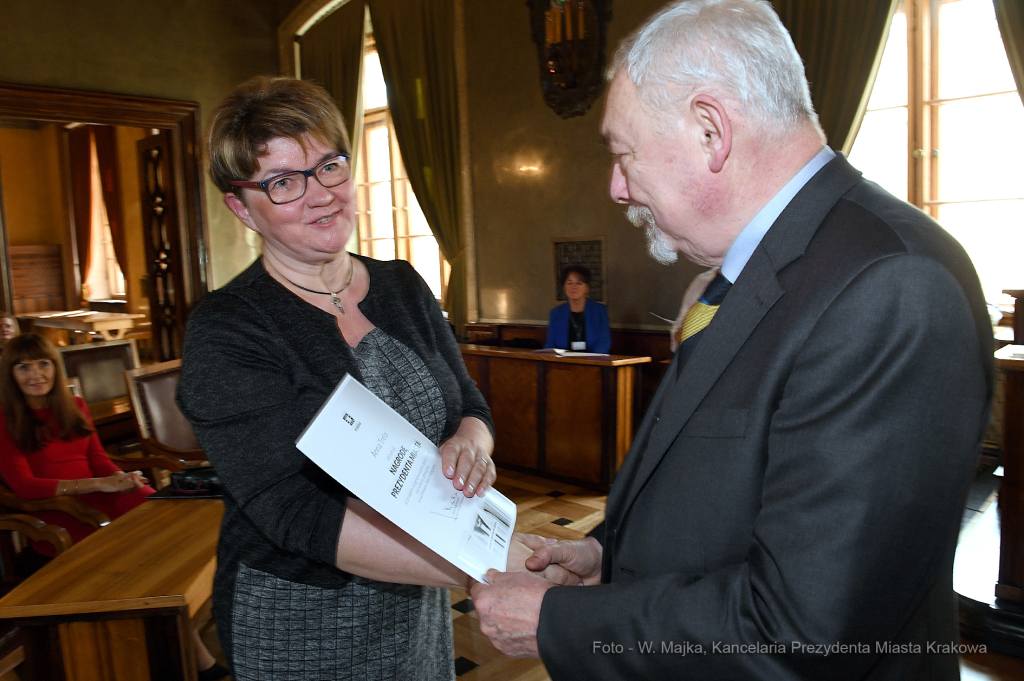 dsc_159651.jpg-nagrody dla nauczycieli  Autor: W. Majka